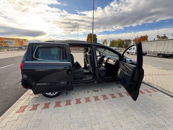 VW Sharan 2.0 TDi 103kw - ponúknite cenu sms,email,WhatsApp - 6