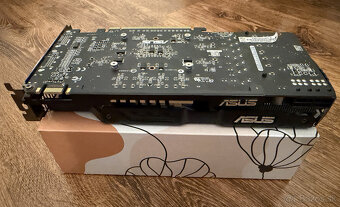 ASUS DCII TOP/2DI/1GD5 na náhradné diely - 6