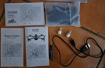 Dron SG906 SMART DRONE - 6