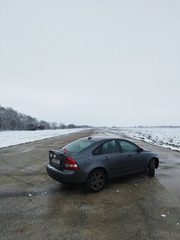 Volvo S40 2.0D - 6