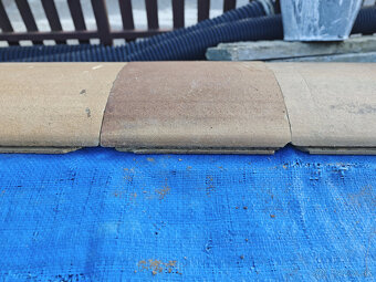 Keramické tvárnice / čiapky na plot / za symbolickú cenu - 6