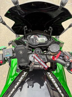 Kawasaki Z1000SX - 6