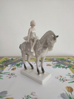 Royal dux baletka na koni porcelánová soška rarita - 6