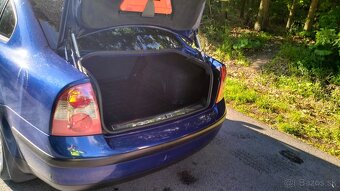Volkswagen Passat - 6