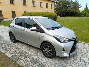 Toyota Yaris Hybrid 2016 FACELIFT AUTOMAT - 6