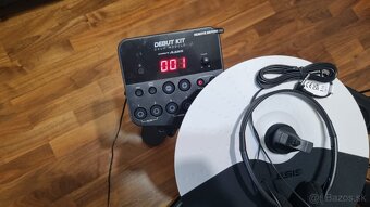 Elektronické bicie Alesis debut kit - 6