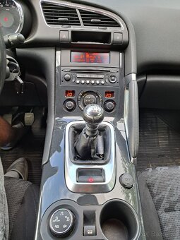 Peugeot 3008 1.6 hdi - 6