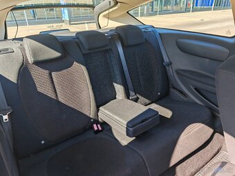 Citroen C4 Coupe predám - 6
