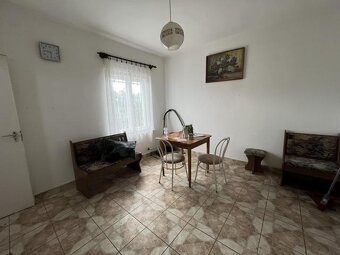 PERKUPA- 5 izbový poschodový dom v pôvodnom stave - 6