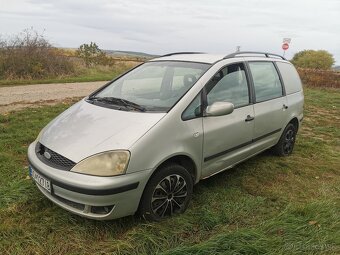 Ford Galaxy 1.9 - 6