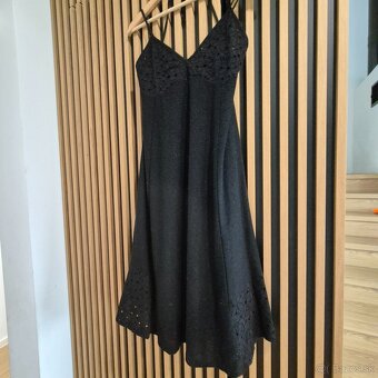 Letné šaty Zara s madeirou - 6