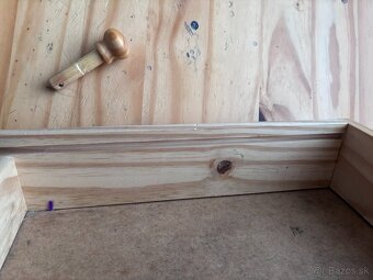 Písací stôl Julia borovica - 6