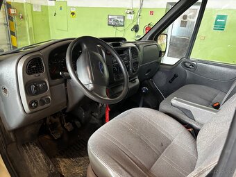 Ford transit 9 miestne - 6