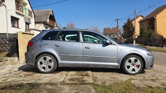 Audi A3 3.2 quattro sportback 8p - 6