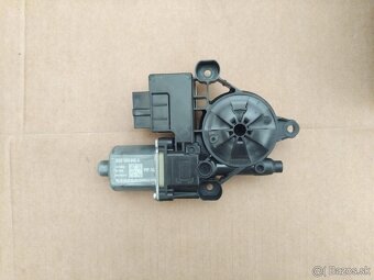 motorček okna Superb 3, Octavia 3 - 6