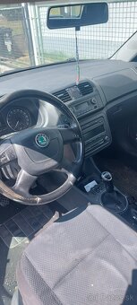 Škoda Fabia - 6