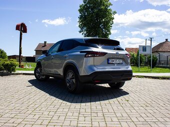 Nissan Qashqai 1.3 DIG-T MILD HYBRID - 6