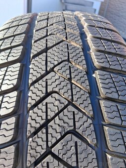 245/45 r19 zimne pneumatiky - 6