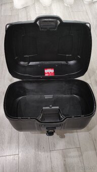 Predám horný kufor (topcase) Givi B45+ - 6