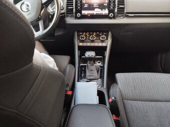 ŠKODA KAROQ 2.0 TDI SCR STYLE 4X4 DSG - 6