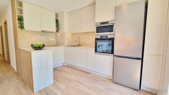 3i byt s terasou, záhradkou a parkovaním, PANORÁMA – Cédrová - 6