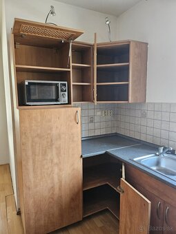 Predám súrne kuchynskú linku. - 6