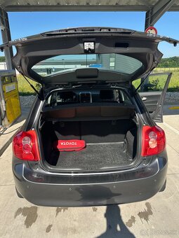 Auris 1.6 l benzin - 6.999,- EUR - 6