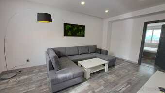 Krásny 2-izbový byt v centre Popradu na prenájom - 6