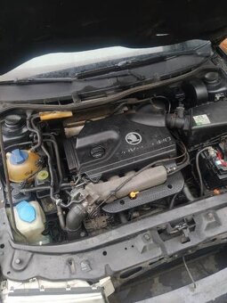 Rozpredám Octavia 1.8 turbo 110kw - 6