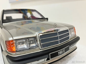 1:18 Mercedes-Benz W201 190 2,5 16V - 6