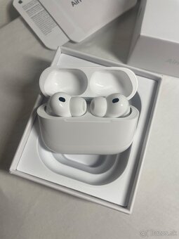 POUŽITÉ Apple AirPods Pro 3. generácie (2025) - 6