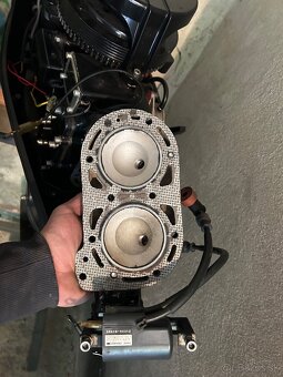Lodny motor Suzuki DT30 - 6