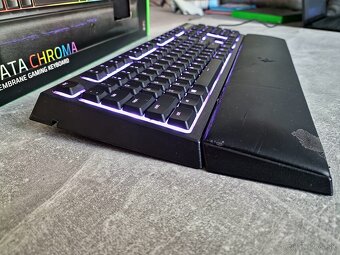 Razer Ornata Chroma + Razer Goliathus Chroma - 6
