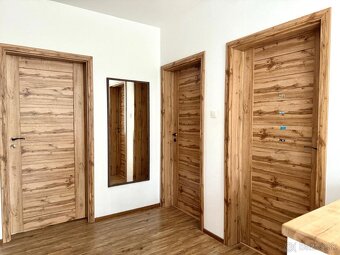 Ponúkame vám na predaj novostavbu rekreačného rodinného domu - 6