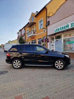 Predám Mercedes Benz ML350 BLUETEC 4MATIC - 6