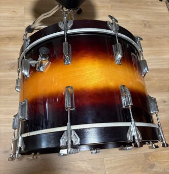 Tama Superstar Sunburst bass drum 22x14 - 6