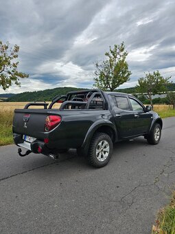 Mitsubishi L200 2.5 Diesel - 131 kW - 6