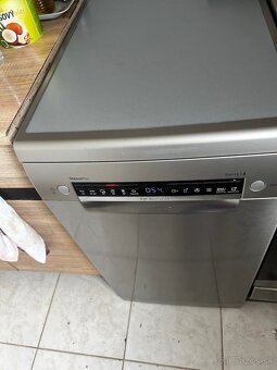 Bosch Séria 4 Voľne stojaca umývačka riadu 45 cm - 6