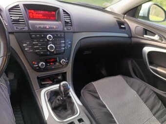 Predaj Opel Insignia rok 2012 .. 160 kw  disel - 6