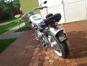 Suzuki Intruder 1400 - 6