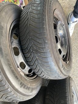 Zimné pneumatiky Yokohama Bluearth - 6