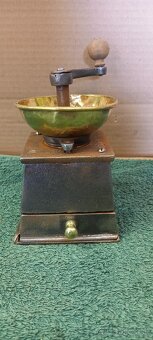 Žehličky,mlynčeky liatinové - 6