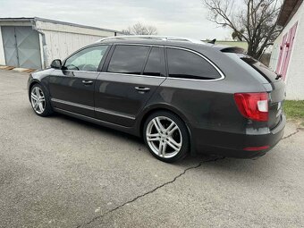Škoda Superb - 6