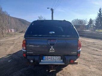 Mitsubishi L200 vo výbave DAKAR - 6