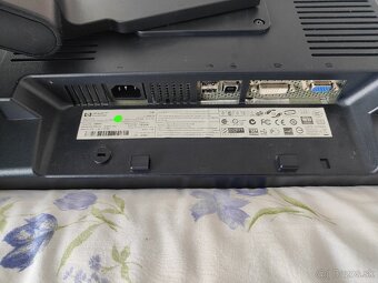 Monitor HP - 6