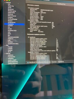 Apple MacBook Pro 2019 16” - 6