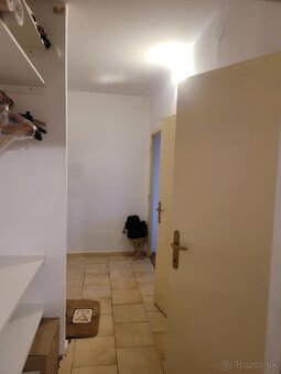 1 izbový byt s balkónom sídl.Tarča - 6
