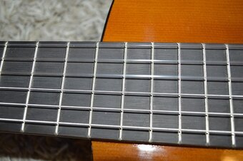 predam - gitara Yamaha C40 - 6