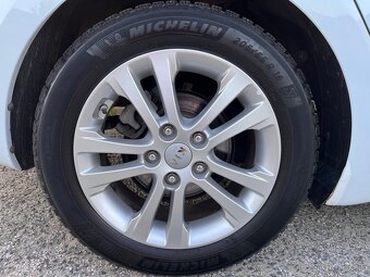 Kia Ceed SW 1.4 CVVT Silver - 6