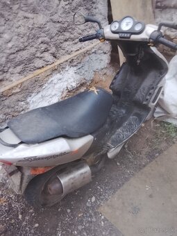 Peugeot skúter 50cc 2tak - 6